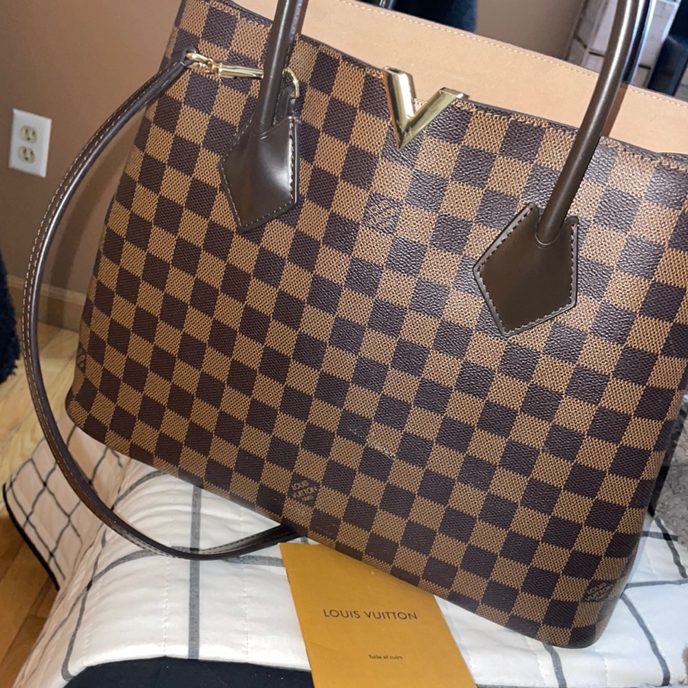 LOUIS VUITTON KENSINGTON DAMIER HANDBAG